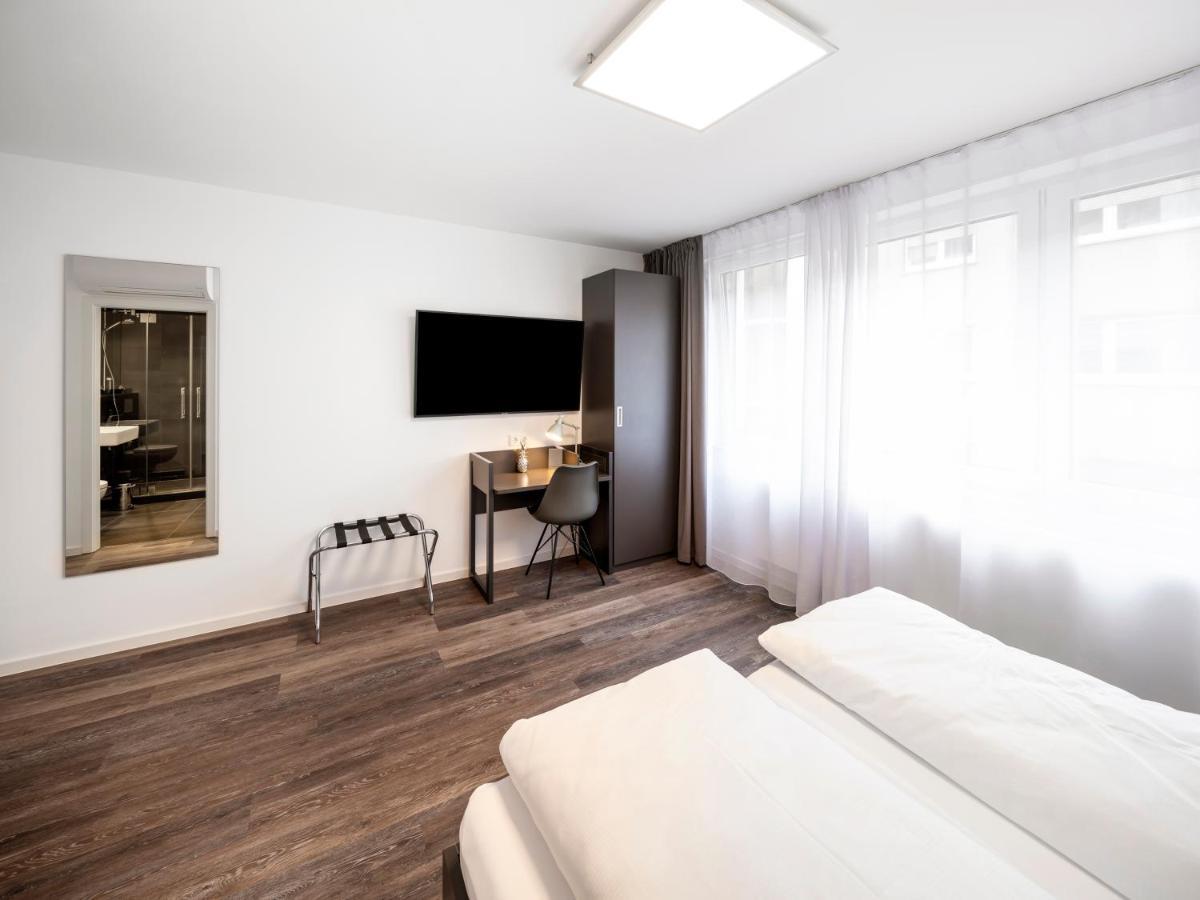 Boarding World Smart Hotel Mannheim Exterior photo