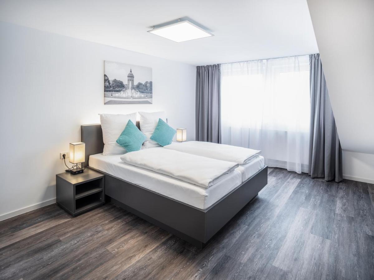 Boarding World Smart Hotel Mannheim Exterior photo