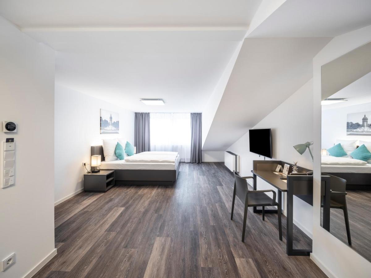 Boarding World Smart Hotel Mannheim Exterior photo