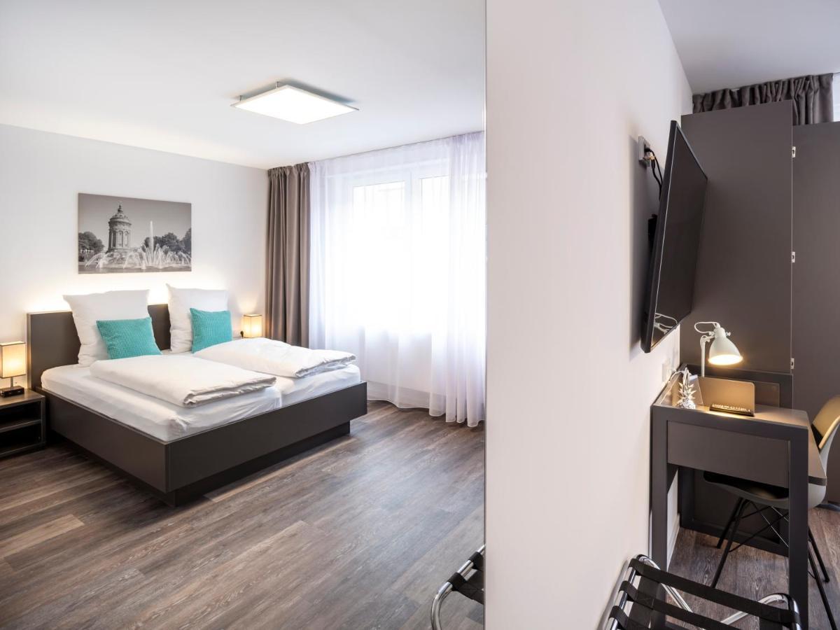 Boarding World Smart Hotel Mannheim Exterior photo