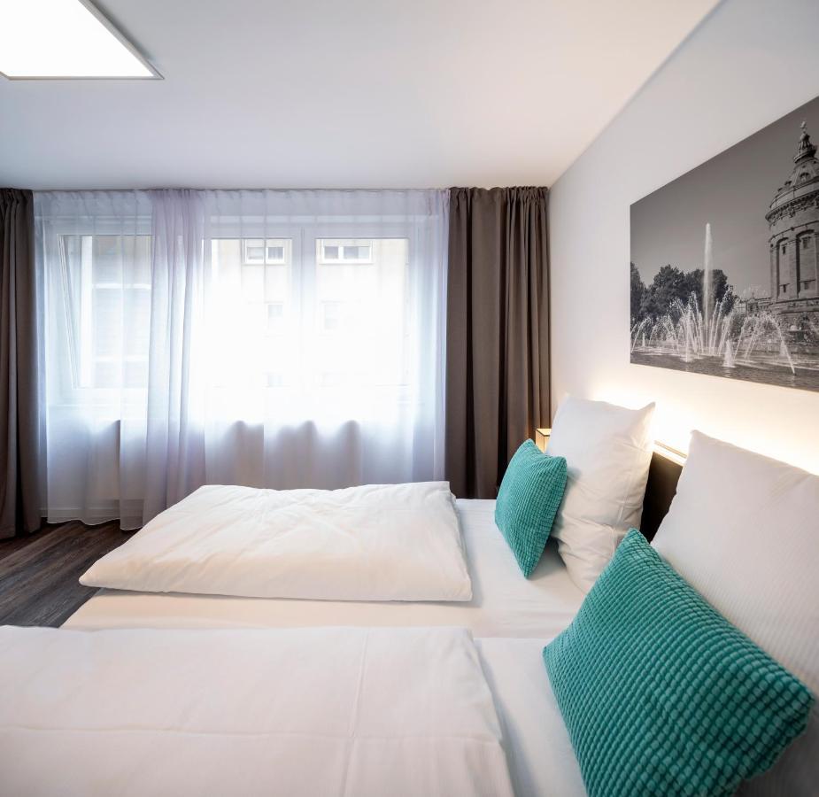 Boarding World Smart Hotel Mannheim Exterior photo