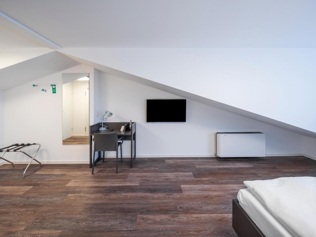 Boarding World Smart Hotel Mannheim Exterior photo